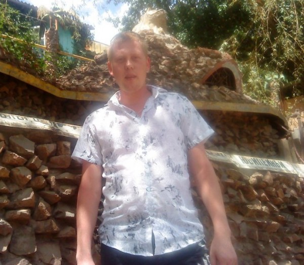 Знакомство. Фото. Нажмите, чтобы увеличить