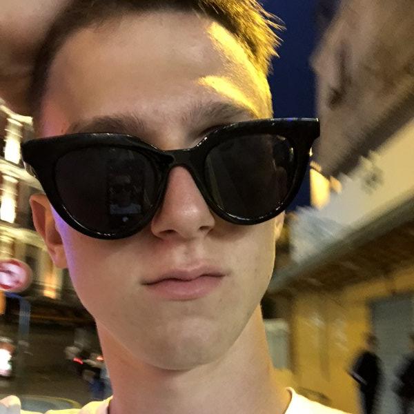 Знакомство. Фото. Нажмите, чтобы увеличить