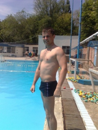 Хочу девушку. Алекссс