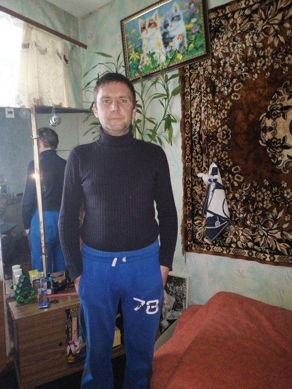 Знакомство. Фото. Нажмите, чтобы увеличить