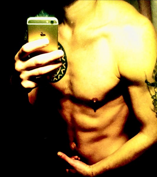 Знакомство. Фото. Нажмите, чтобы увеличить