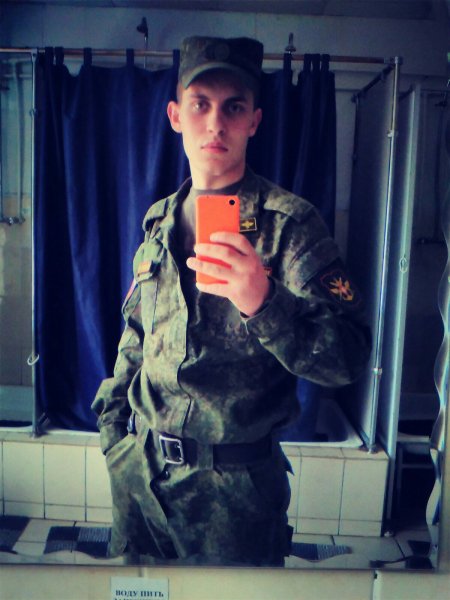 Знакомство. Фото. Нажмите, чтобы увеличить