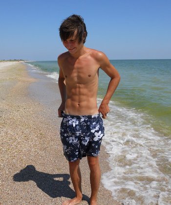 Знакомство. Фото. Нажмите, чтобы увеличить