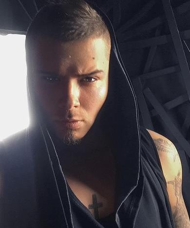 Знакомство. Фото. Нажмите, чтобы увеличить