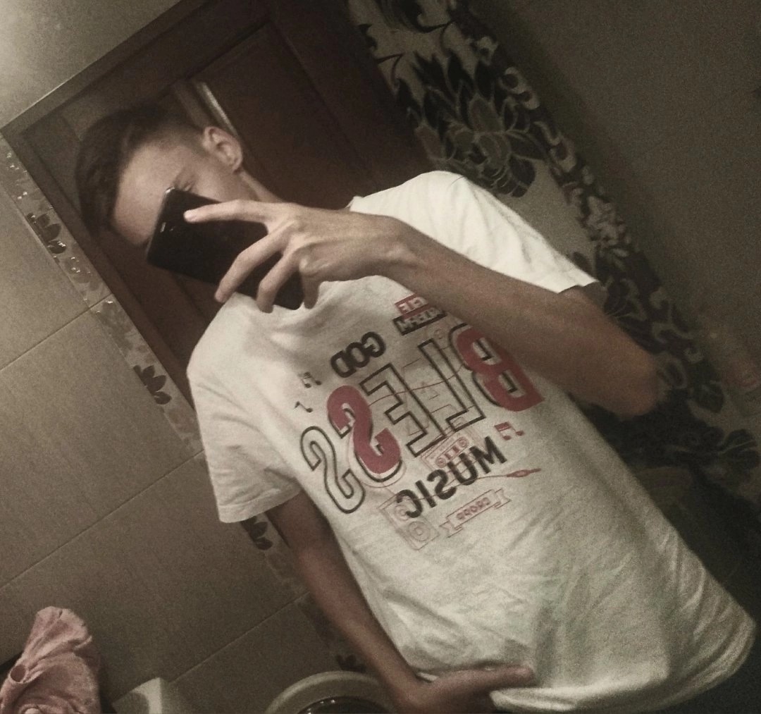 Знакомство. Фото. Нажмите, чтобы увеличить