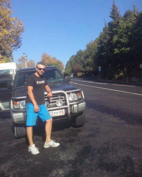 Знакомство. Фото. Нажмите, чтобы увеличить