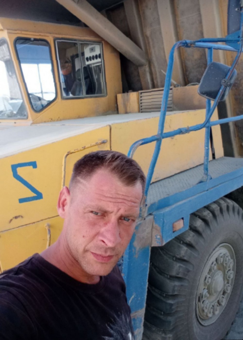 Фото девушка Макс