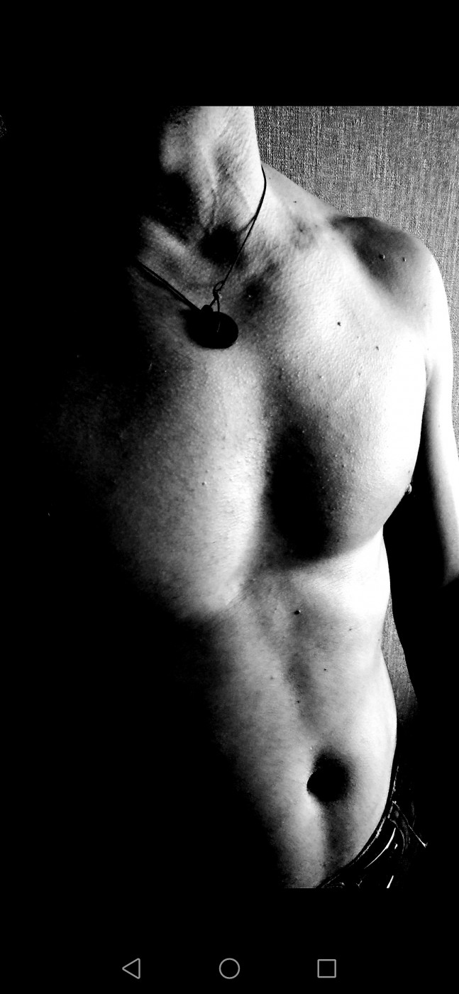 Знакомство. Фото. Нажмите, чтобы увеличить