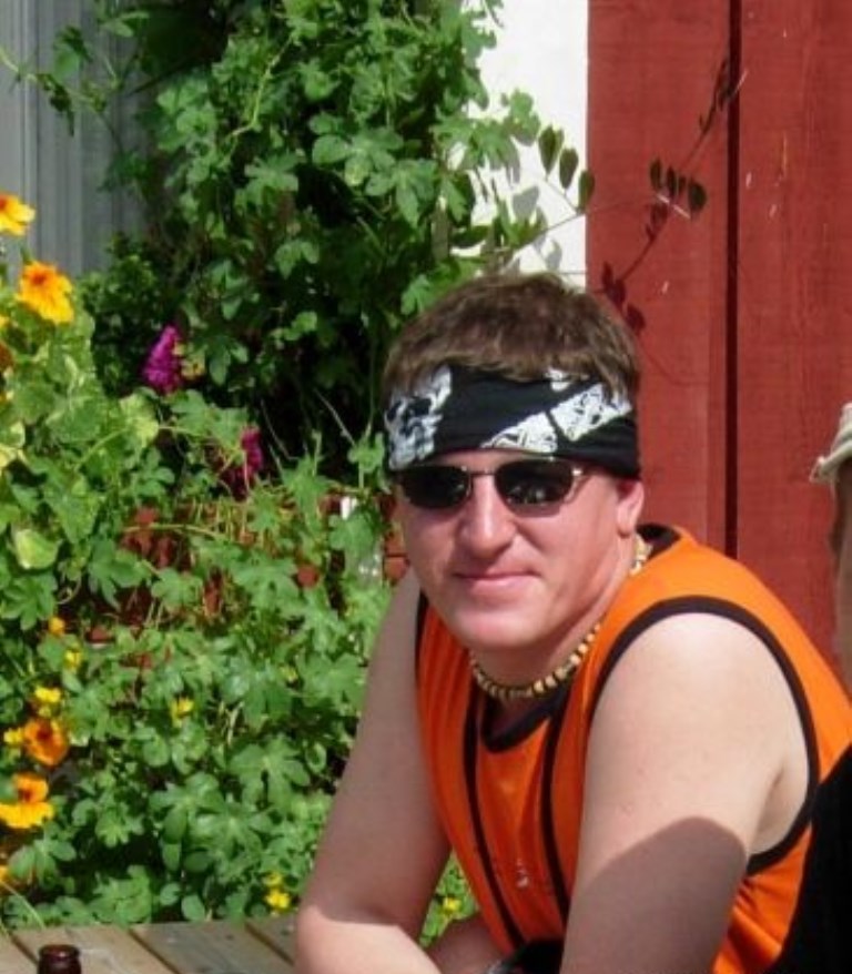 Знакомство. Фото. Нажмите, чтобы увеличить