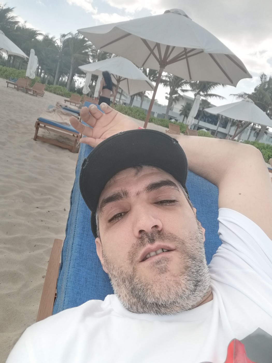 Знакомство. Фото. Нажмите, чтобы увеличить