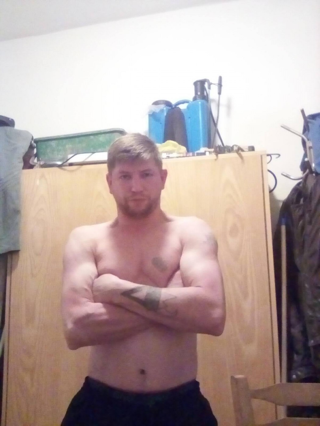 Знакомство. Фото. Нажмите, чтобы увеличить