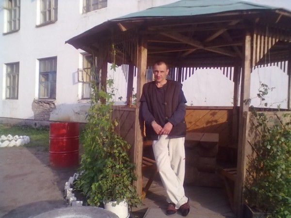 Знакомство. Фото. Нажмите, чтобы увеличить