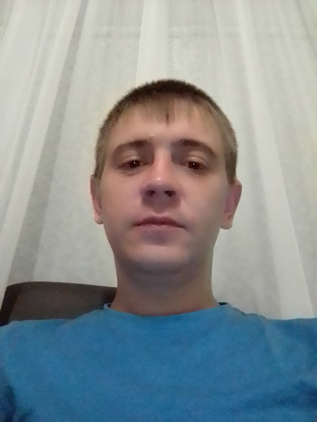 Знакомство. Фото. Нажмите, чтобы увеличить