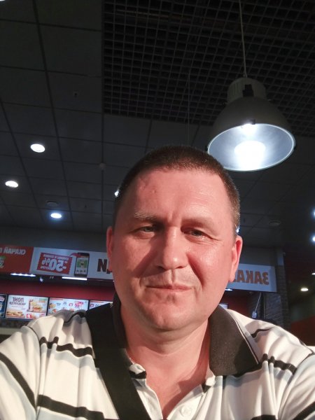 Знакомство. Фото. Нажмите, чтобы увеличить