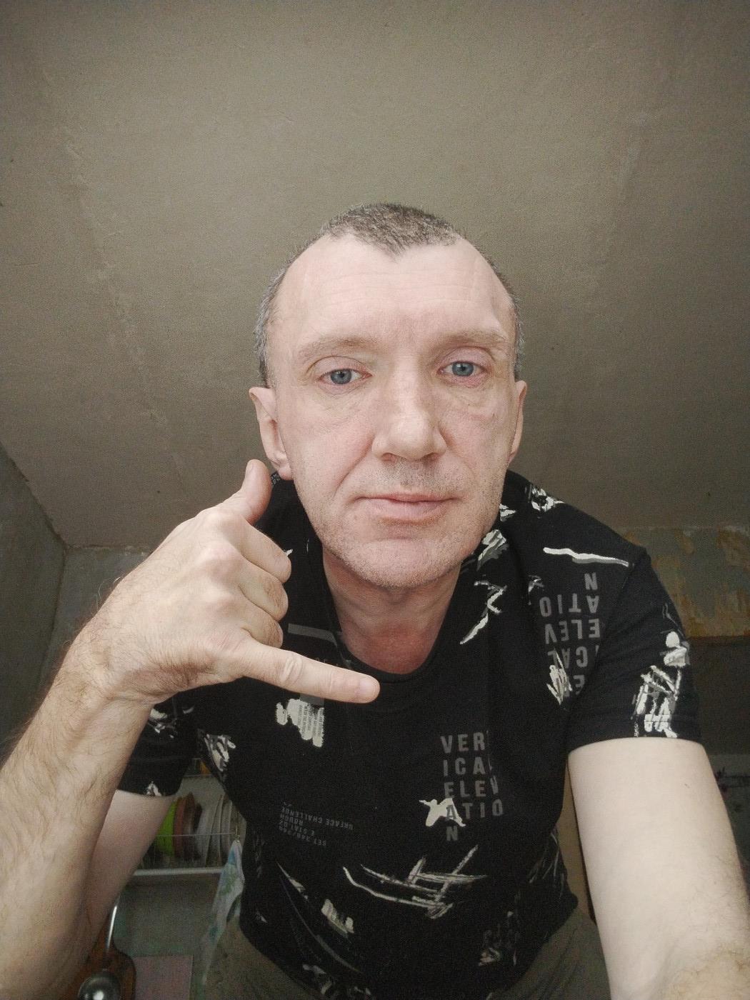 Знакомство. Фото. Нажмите, чтобы увеличить