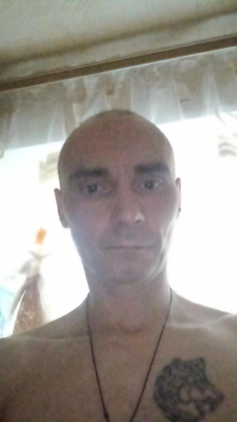 Знакомство. Фото. Нажмите, чтобы увеличить