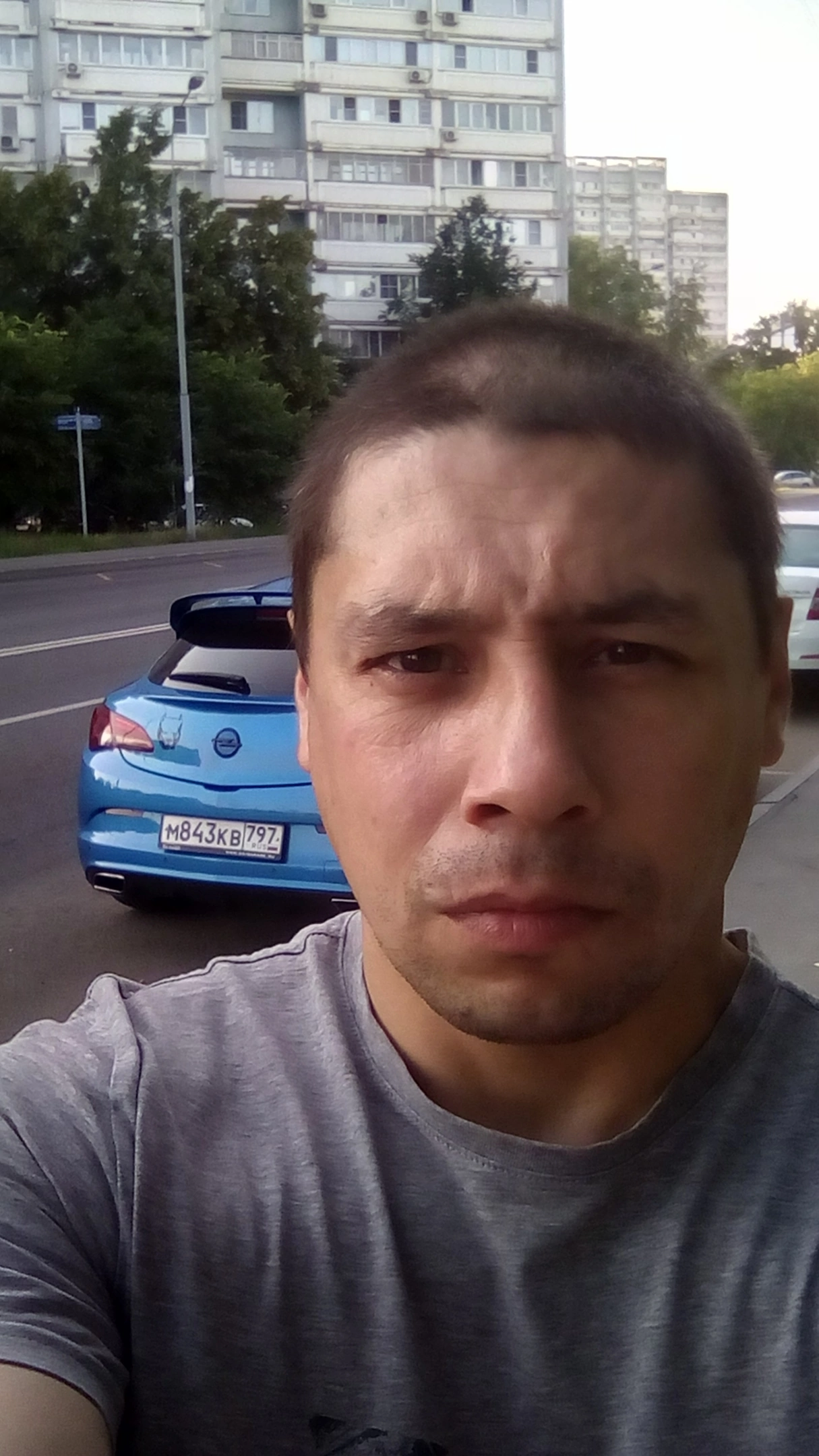 Хочу девушку. Алексей