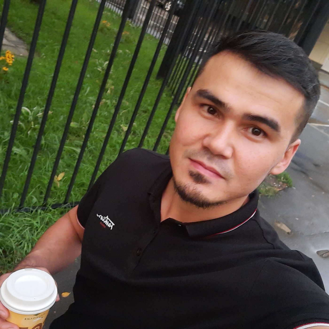 Знакомство. Фото. Нажмите, чтобы увеличить