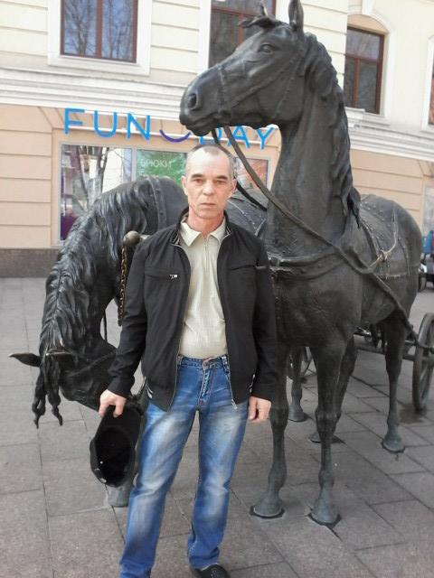 Знакомство. Фото. Нажмите, чтобы увеличить