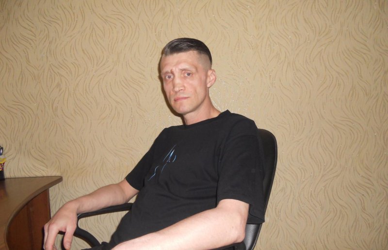 Знакомство. Фото. Нажмите, чтобы увеличить