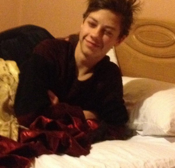 Знакомство. Фото. Нажмите, чтобы увеличить