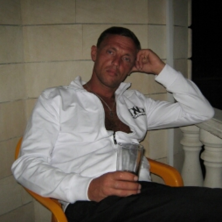 Знакомство. Фото. Нажмите, чтобы увеличить