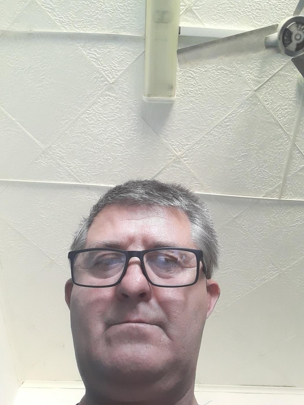 Знакомство. Фото. Нажмите, чтобы увеличить