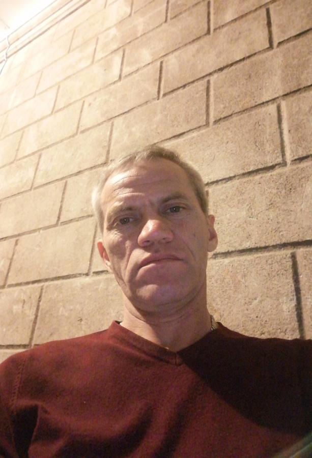 Знакомство. Фото. Нажмите, чтобы увеличить