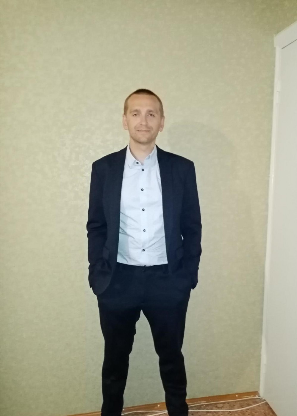 Знакомство. Фото. Нажмите, чтобы увеличить