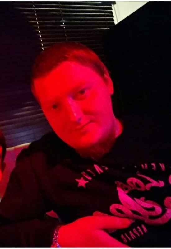 Знакомство. Фото. Нажмите, чтобы увеличить