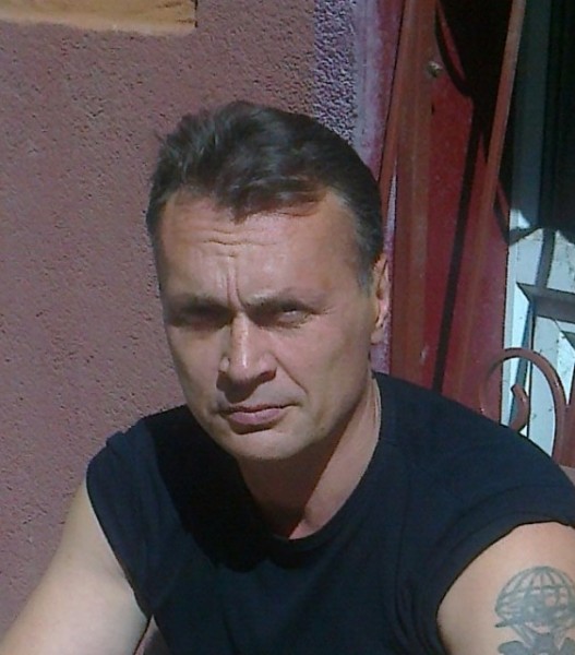 Знакомство. Фото. Нажмите, чтобы увеличить