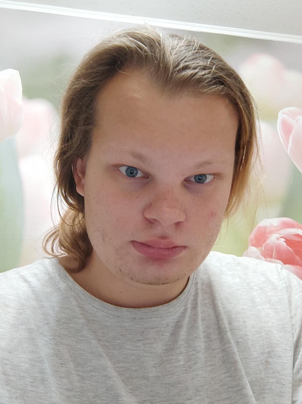 Знакомство. Фото. Нажмите, чтобы увеличить