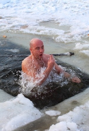 Знакомство. Фото. Нажмите, чтобы увеличить