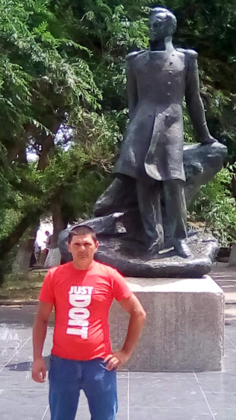 Знакомство. Фото. Нажмите, чтобы увеличить