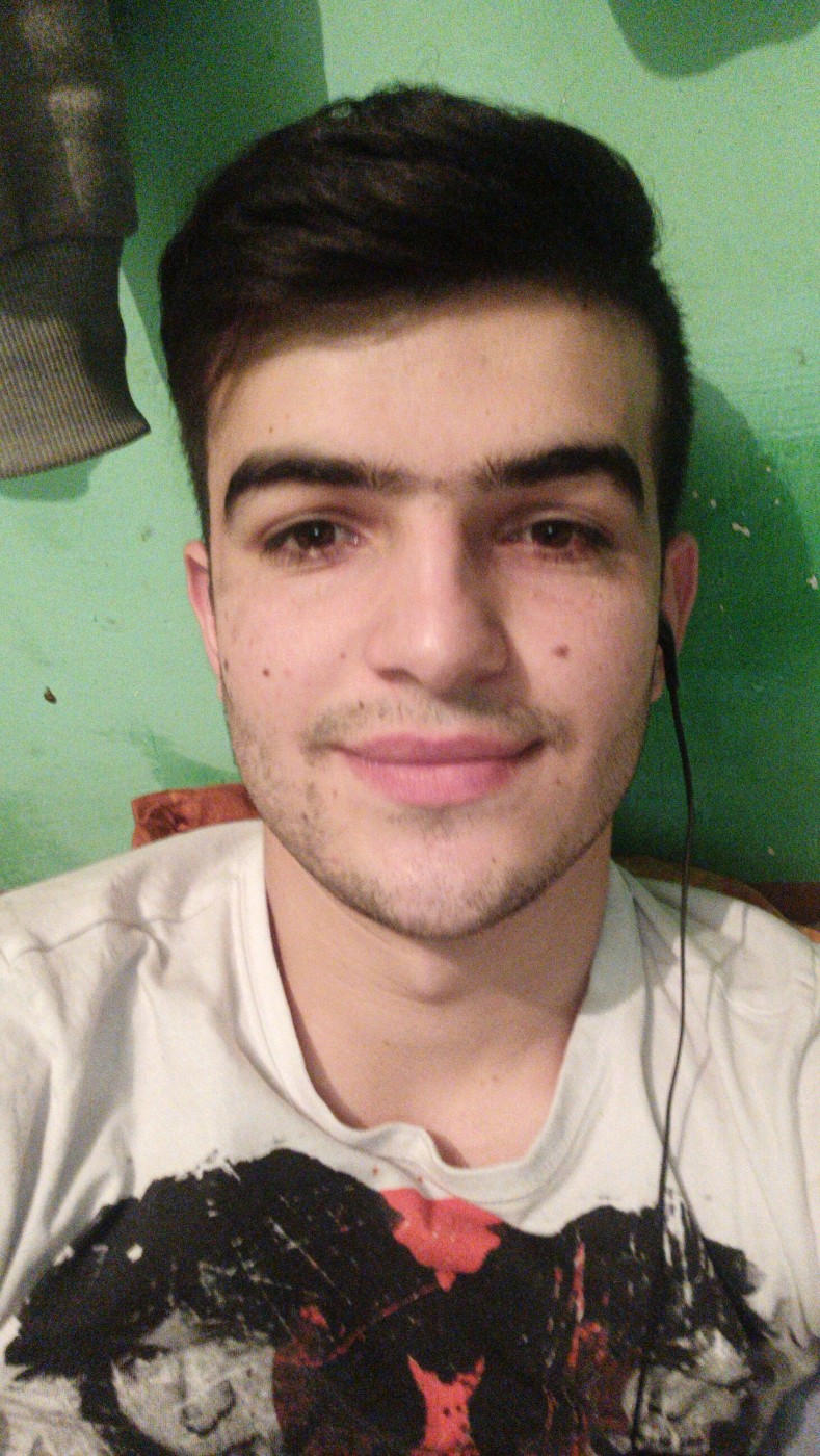 Знакомство. Фото. Нажмите, чтобы увеличить