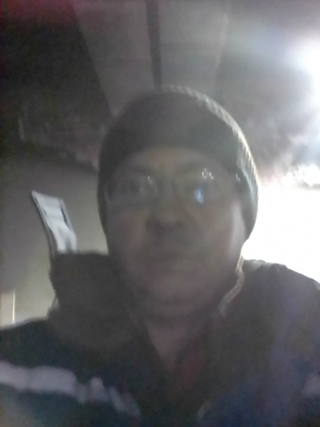 Знакомство. Фото. Нажмите, чтобы увеличить