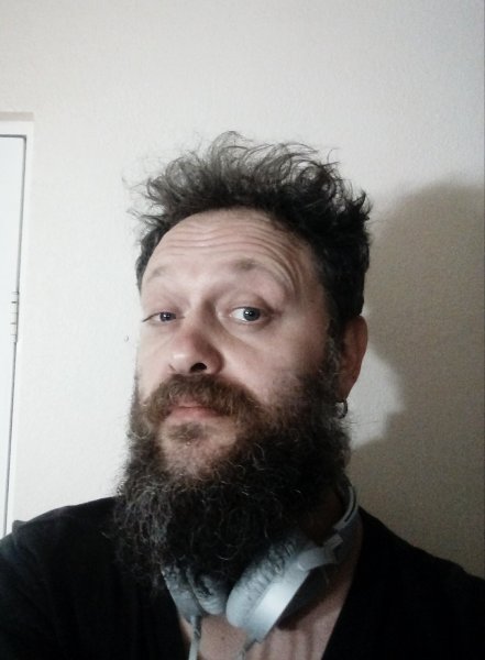 Знакомство. Фото. Нажмите, чтобы увеличить