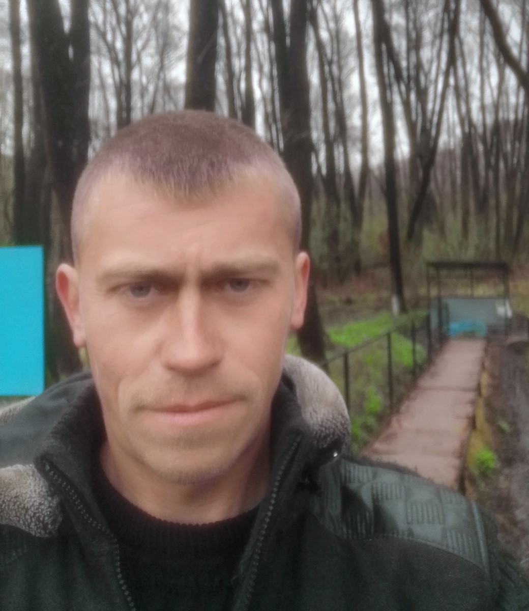 Знакомство. Фото. Нажмите, чтобы увеличить