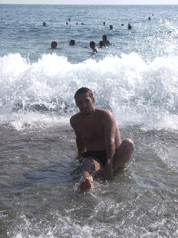 Знакомство. Фото. Нажмите, чтобы увеличить