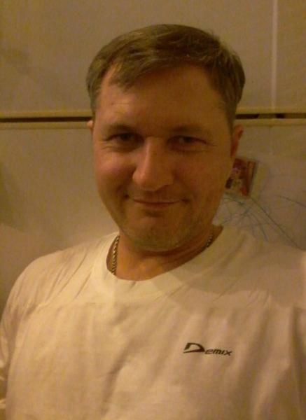 Знакомство. Фото. Нажмите, чтобы увеличить