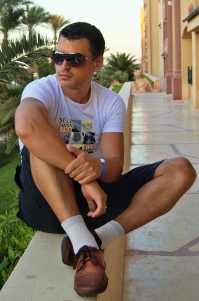 Знакомство. Фото. Нажмите, чтобы увеличить