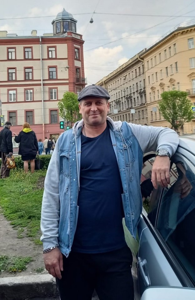 Знакомство. Фото. Нажмите, чтобы увеличить