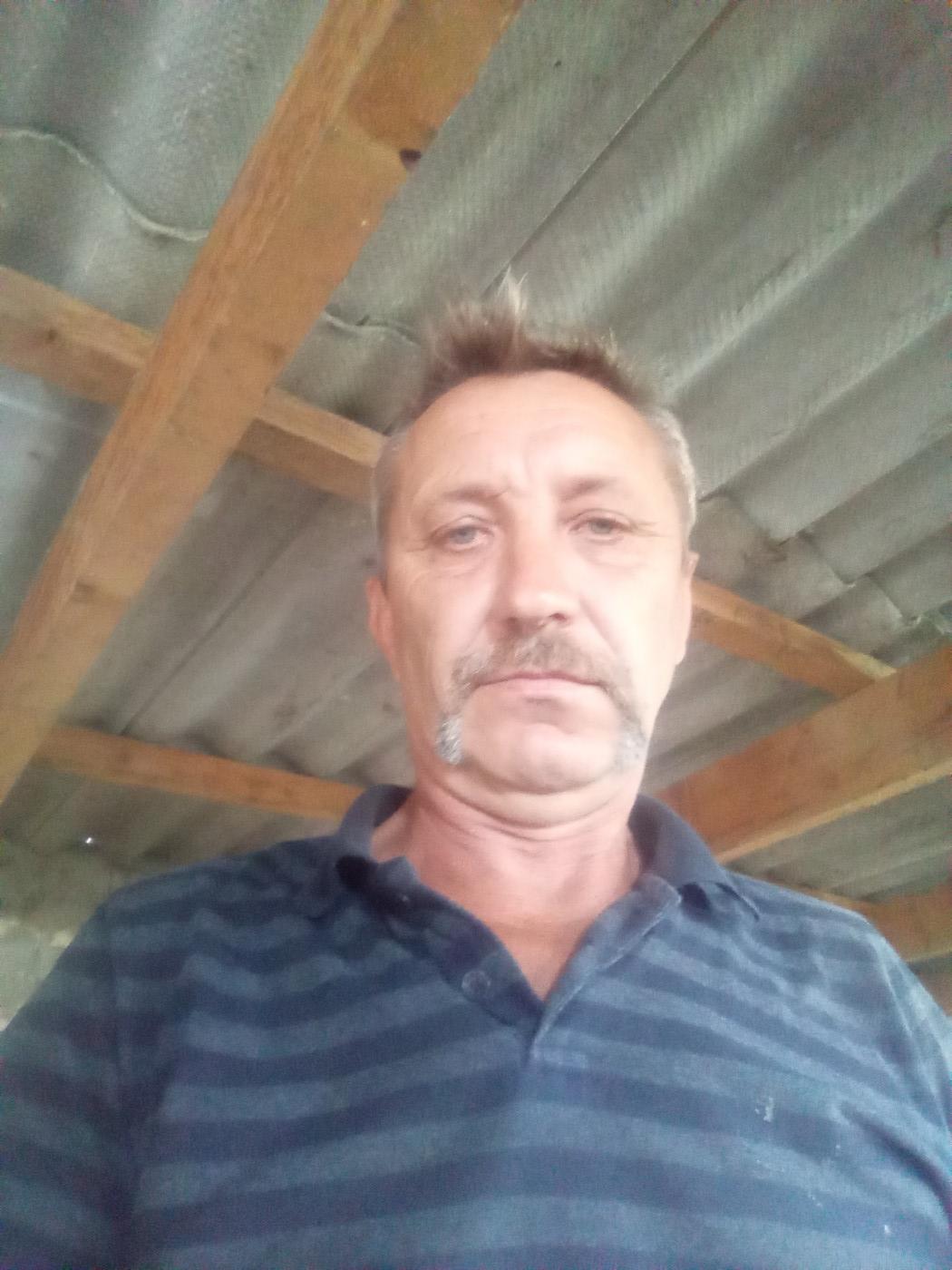 Знакомство. Фото. Нажмите, чтобы увеличить