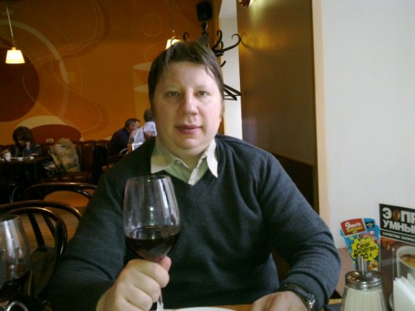 Хочу девушку. Виктор