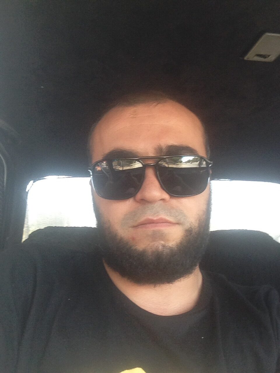 Знакомство. Фото. Нажмите, чтобы увеличить