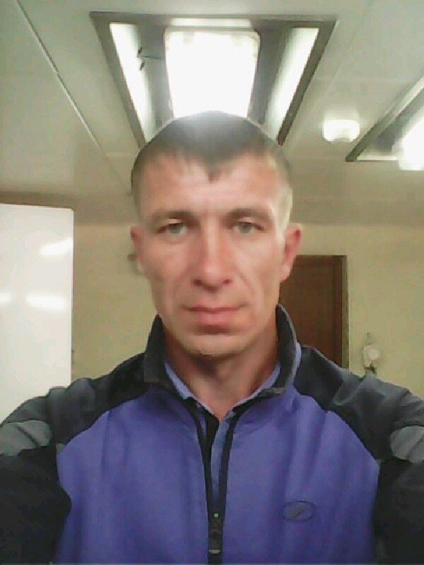 Знакомство. Фото. Нажмите, чтобы увеличить