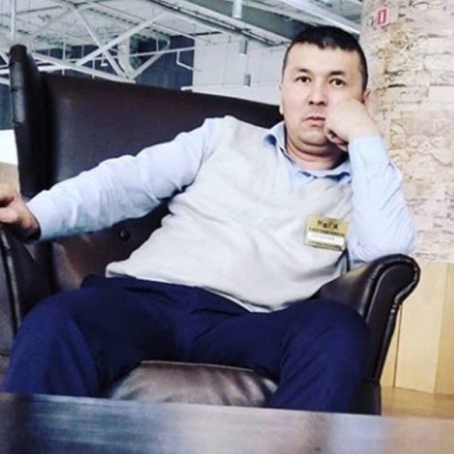 Знакомство. Фото. Нажмите, чтобы увеличить