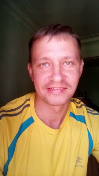 Знакомство. Фото. Нажмите, чтобы увеличить