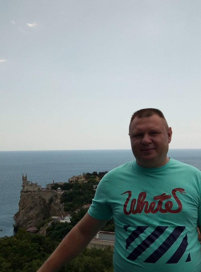 Знакомство. Фото. Нажмите, чтобы увеличить