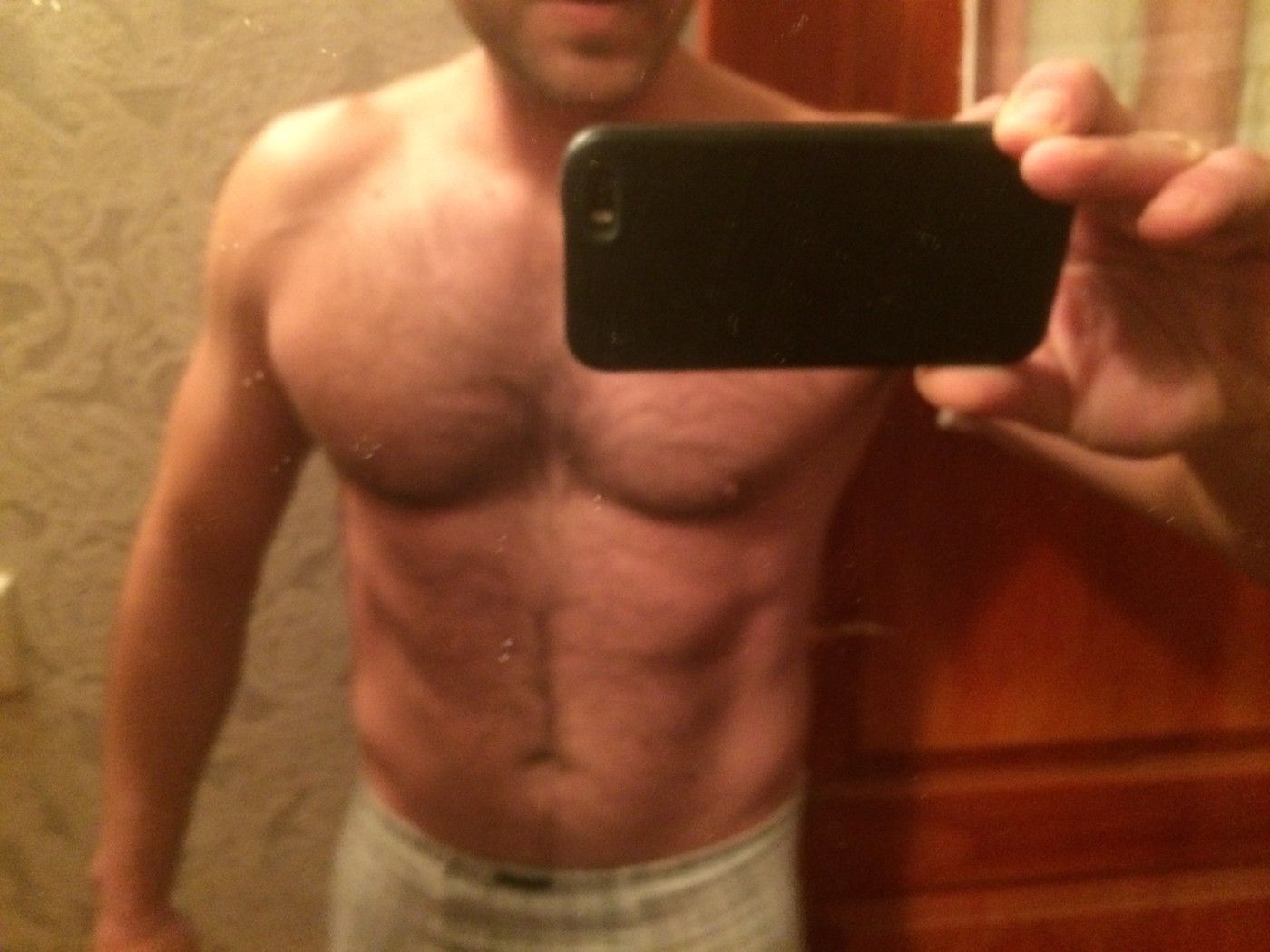 Знакомство. Фото. Нажмите, чтобы увеличить